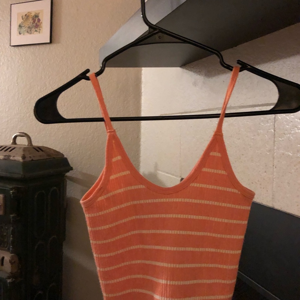 Urban outfitters crop top